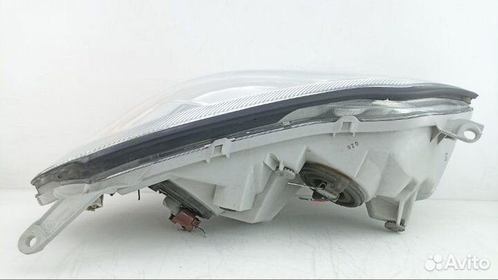 Фара левая Toyota Mark Ii GX110