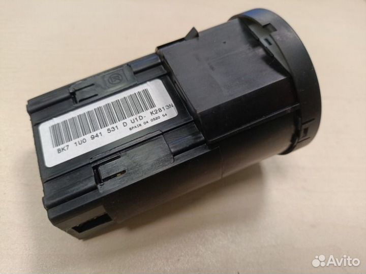 Переключатель света фар Skoda Fabia cggb (1400CC