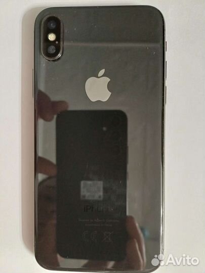 Телефон iPhone X