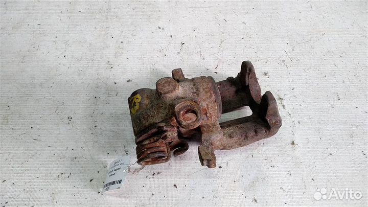 Суппорт задний правый volkswagen Jetta II