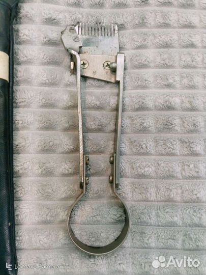 Ручная машинка для стрижки волос