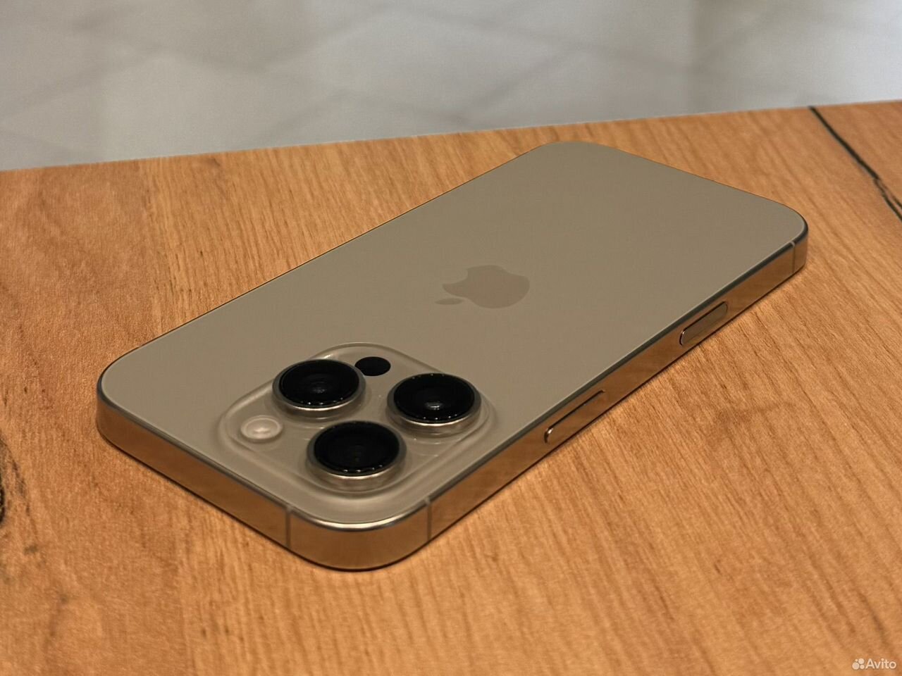 iPhone 16 Pro Max, 512 ГБ, SIM + eSIM