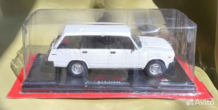 Модель авто ваз 21044 в масштабе 1:24 лса ашет