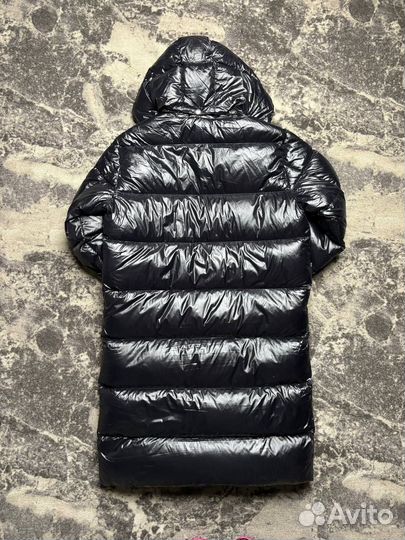 Пуховик Moncler