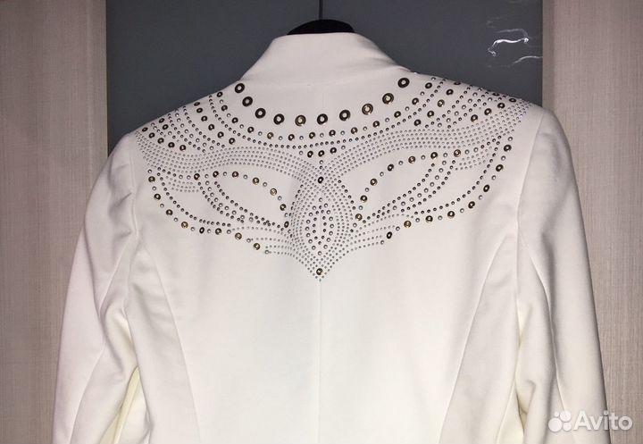 Пиджак белый Zara Зара S