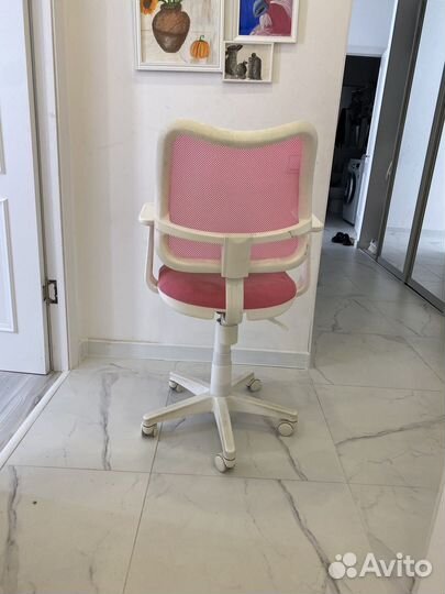 Компьютерное кресло стул