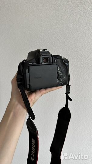 Фотоаппарат canon 600d