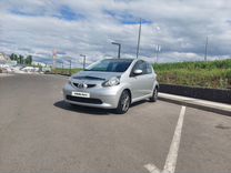 Toyota Aygo 1.0 MT, 2009, 220 000 км, с пробегом, цена 550 000 руб.