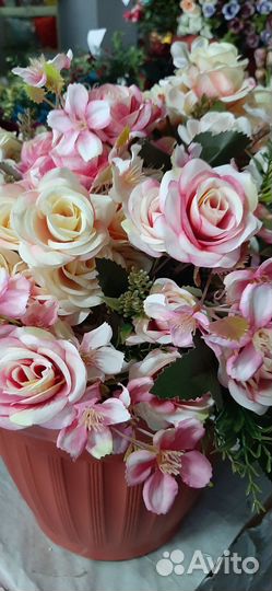 Розы декоративные искусственные