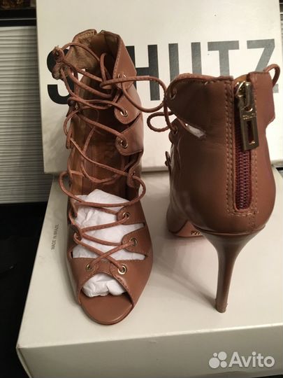 Туфли Schutz