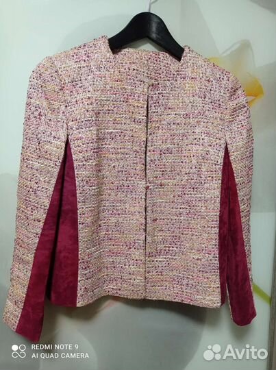 Пиджак с юбкой xs