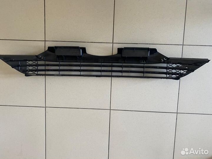Решетка в бампер honda CR-V 07-10