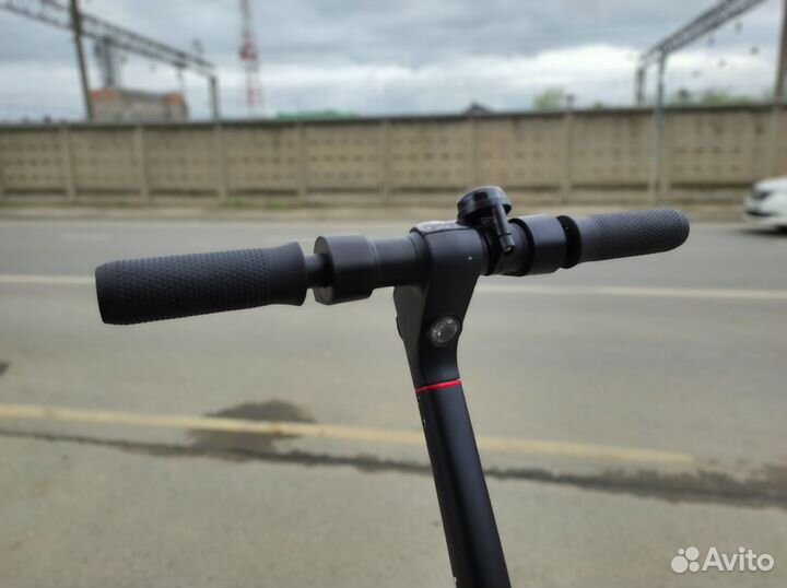 Электросамокат joyor A3 black 350W