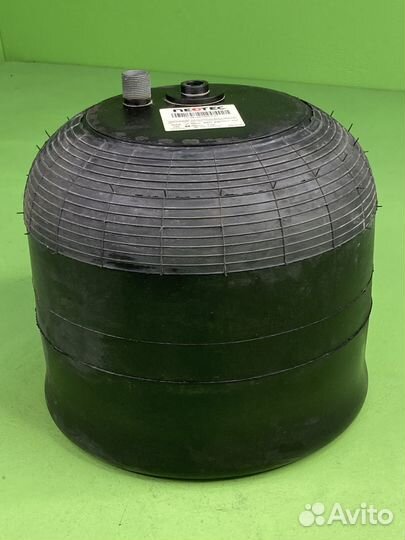 4183NP24 пневмоподушка со стаканом 1отв. М16 смещ