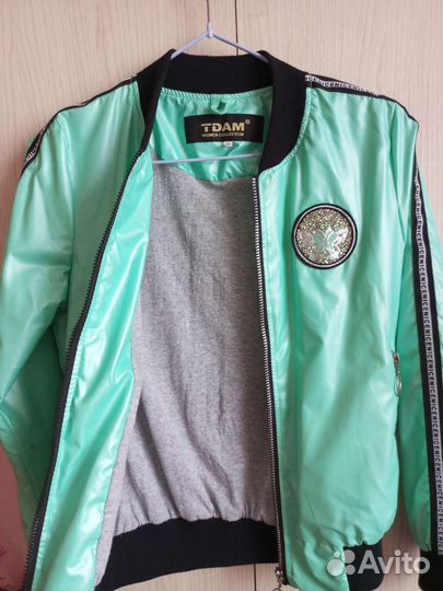 Бомбер для девочки