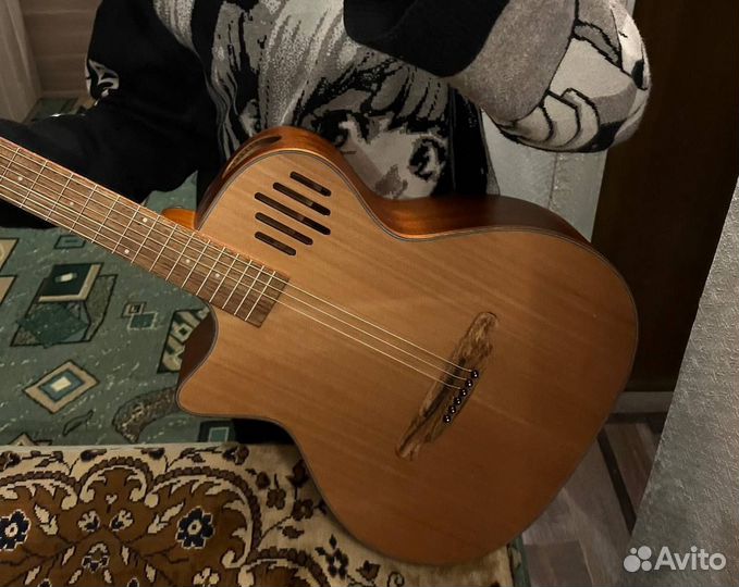 Акустическая гитара