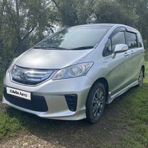 Honda Freed 1.5 CVT, 2012, 135 000� км, с пробегом, цена 1 410 000 руб.