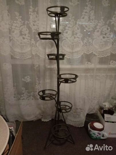 Подставка для цветов