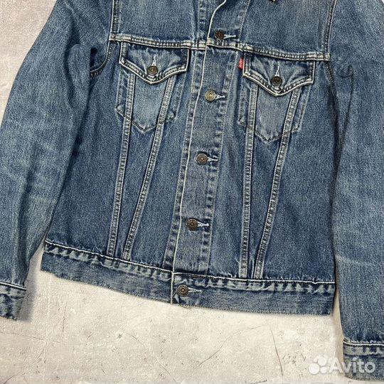 Джинсовая Куртка Levis размер M