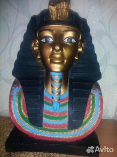 Египетская статуэтка