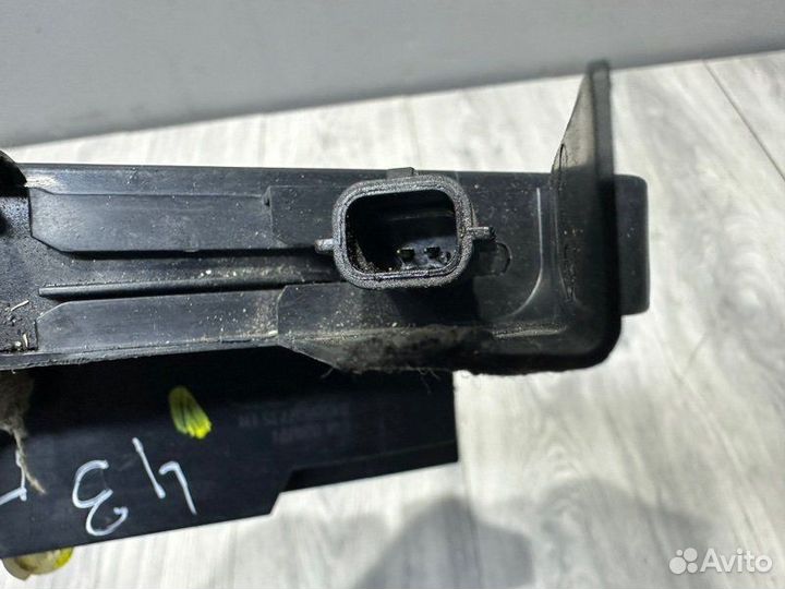 Замок двери передней левой LADA Vesta H4M429 2021