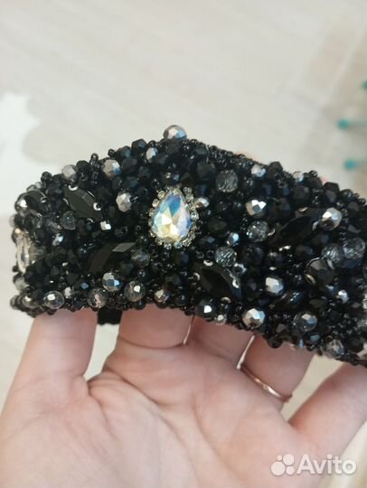 Новый современный кокошник черный