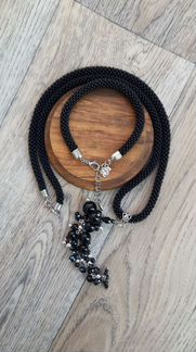 Черный комплект украшений ручной работы