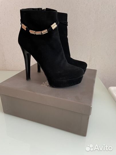 Сапоги женские ботильоны