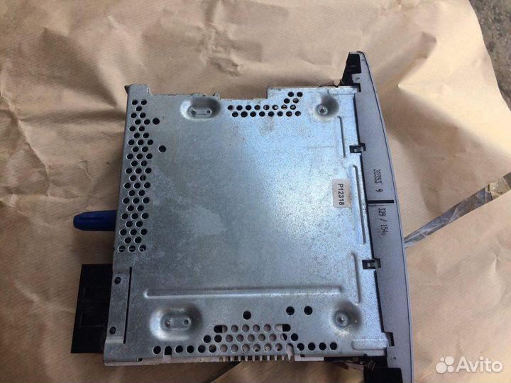 Магнитола на peugeot 308 Оригинал