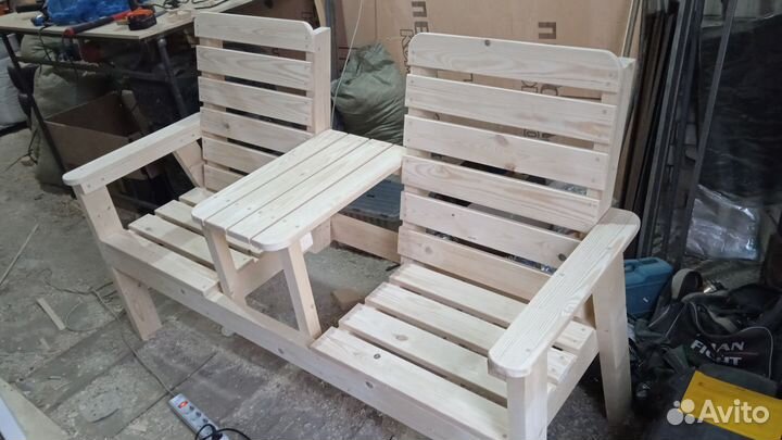 Лавочка садовая со столиком