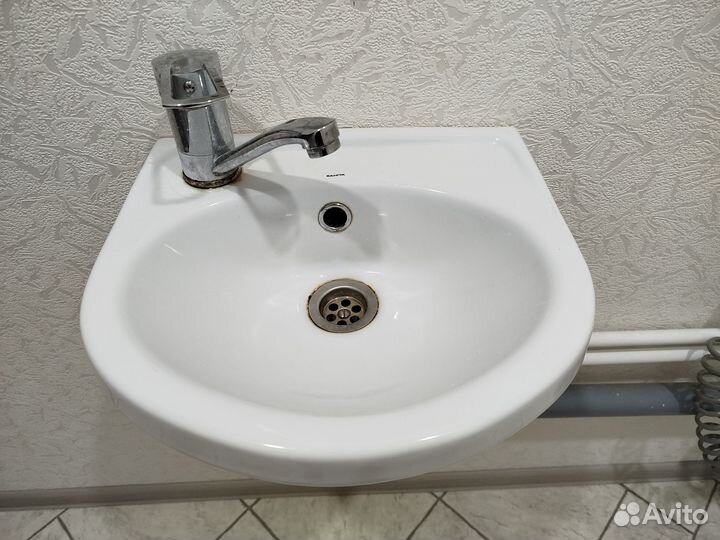 Раковина бу