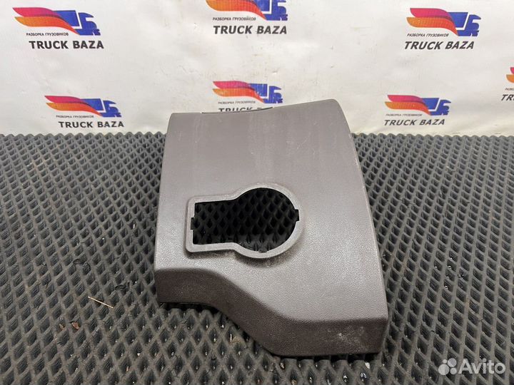 549015325049 Накладка торпедо левая камаз 54901
