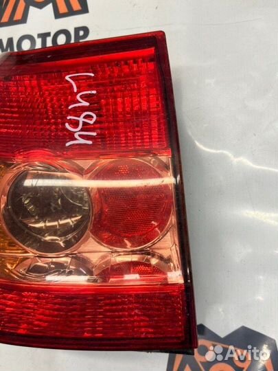 Фонарь задний правый Toyota Corolla 120 4zzfe