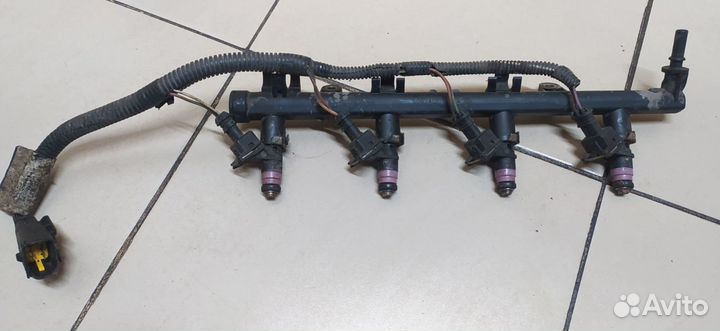 Рейка топливная (рампа) для Renault Megane II