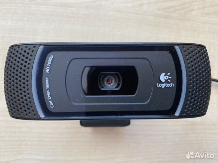 Веб-камера Logitech HD Pro Webcam C910