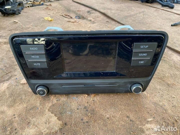 Магнитола штатная Skoda Octavia 3 A7