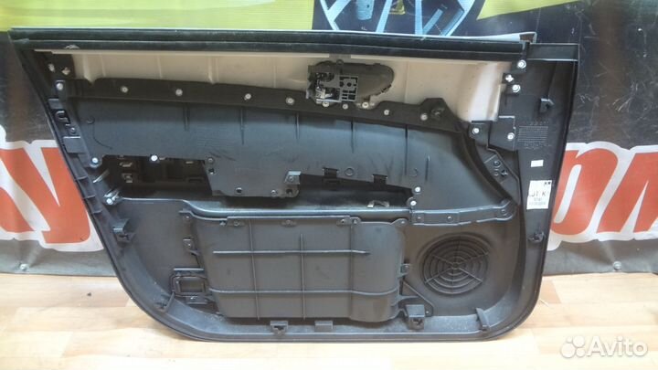 X-trail T31 2007 - 2014 - Обивка двери правой