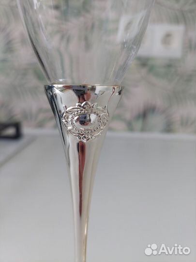 Бокалы для шампанского