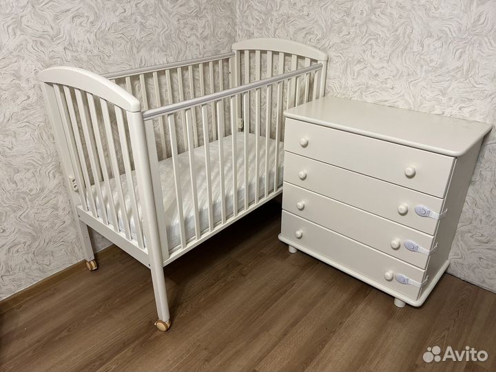 Детская кровать из массива березы