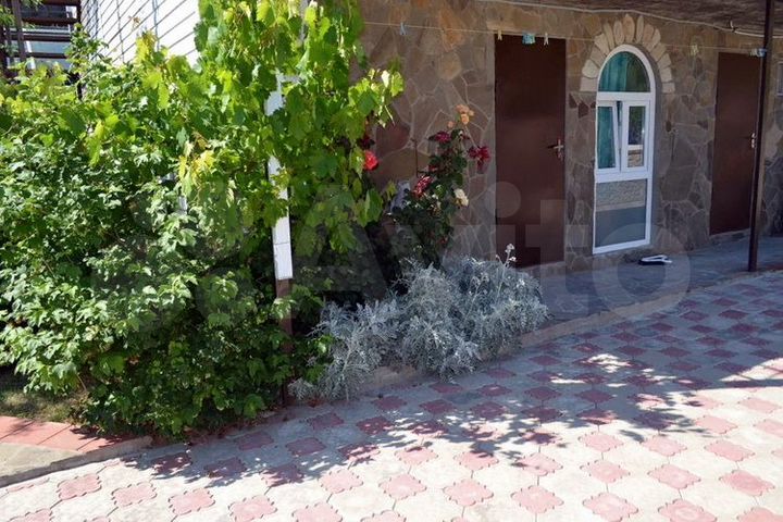 Гостиница, 400 м²