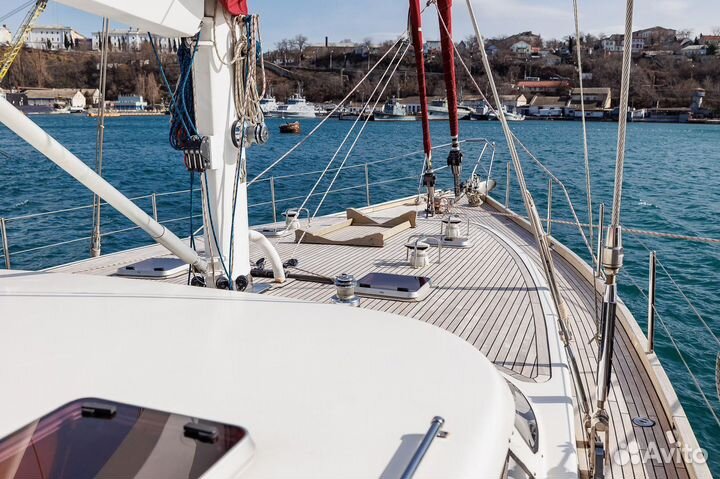 Аренда парусной яхты в Сочи