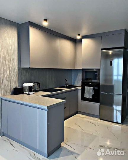 Кухонный гарнитур на заказ Mebellissimo