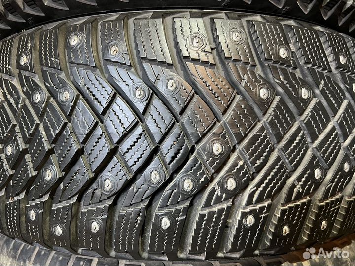 Goodyear UltraGrip Arctic 2 205/55 R16