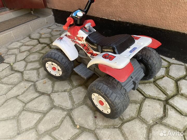 Детский квадроцикл Peg Perego