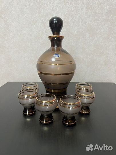 Графин с рюмками богемия