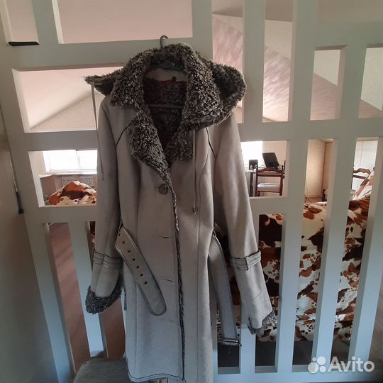 Дубленка женская 52
