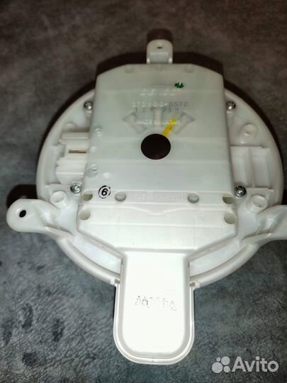 Моторчик отопителя land cruiser (150) /prado (2009