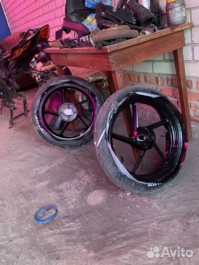 То мопедов и мотоциклов