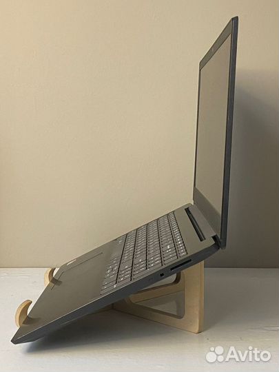 Ноутбук lenovo