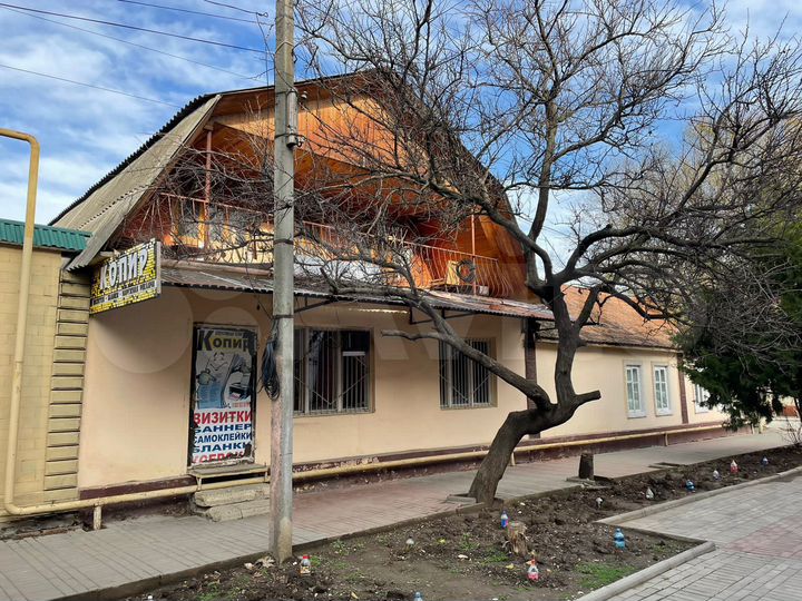 Дом 200 м² на участке 4 сот.